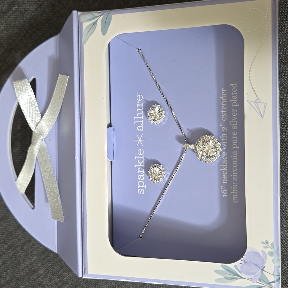 NWT Sparkle & Allure Necklace & Earrings